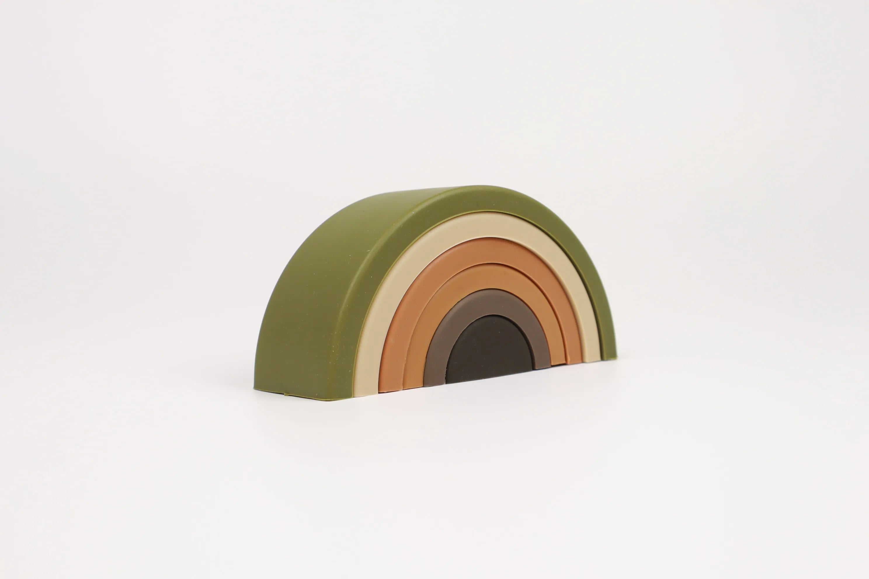 لُعَب تعليمية أطفال — تصاميم حيوانات وخيال وموسيقى