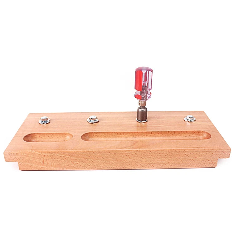 أداة تعليمية مونتيسوري للصواميل والمسامير الخشبية