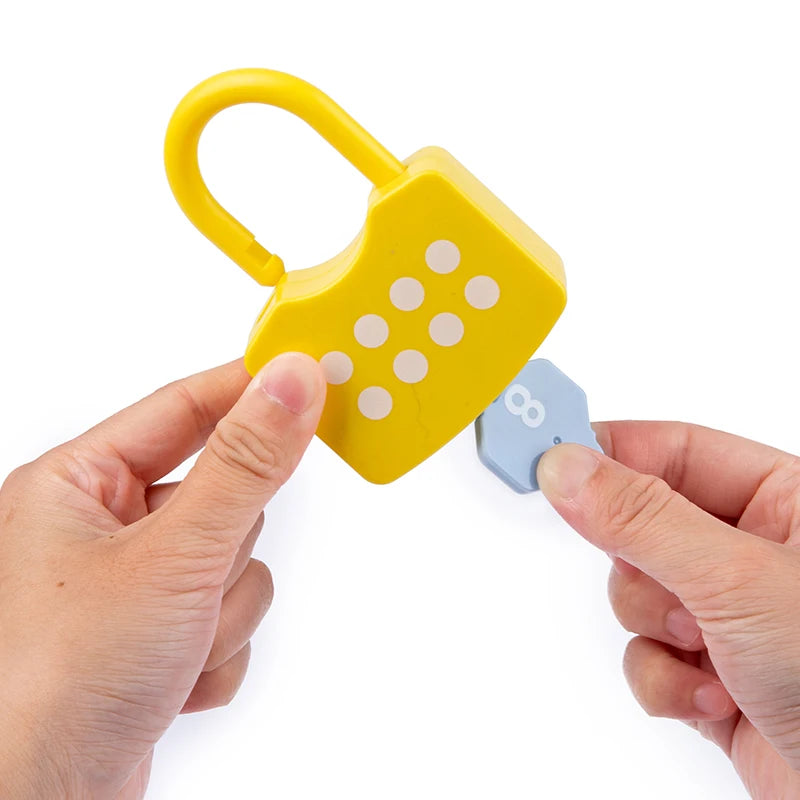 Montessori Wooden Lock Box – Educational Latches & Locks Toy for Toddlers - Kid Zone