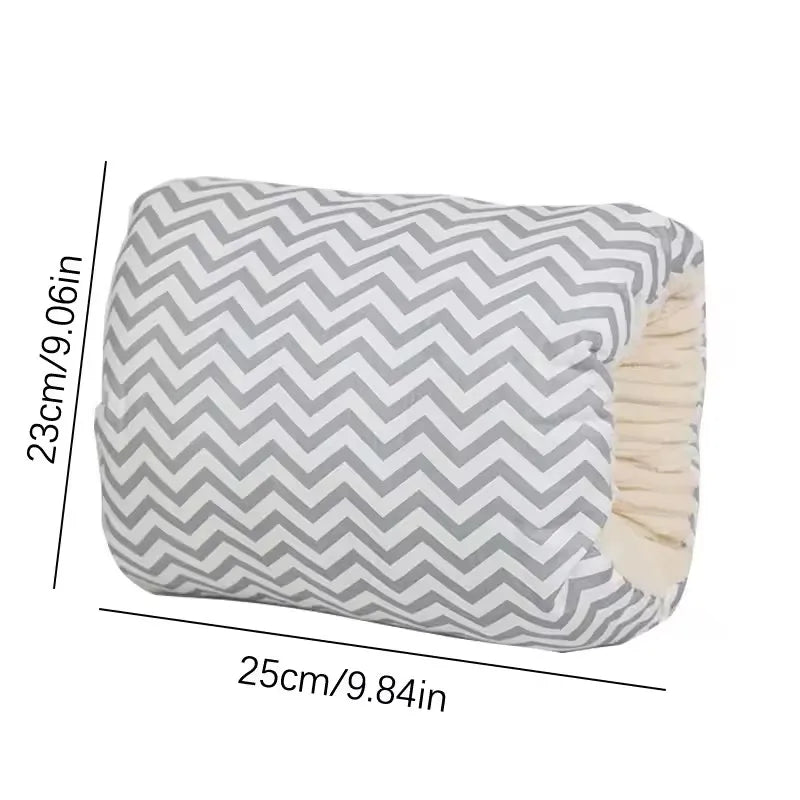 Gray chevron baby pillow with elastic edge, measuring 23x25cm, for comfort and support.